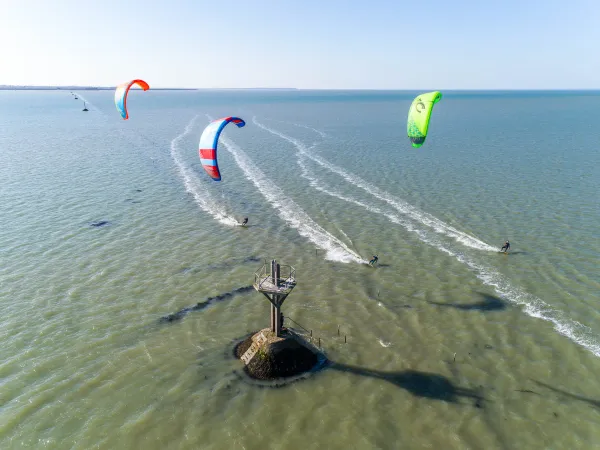 FROMENTINE KITE