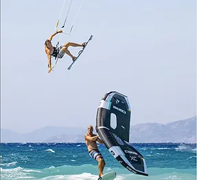 Ecole de Kitesurf et de wingfoil a l'Almanarre